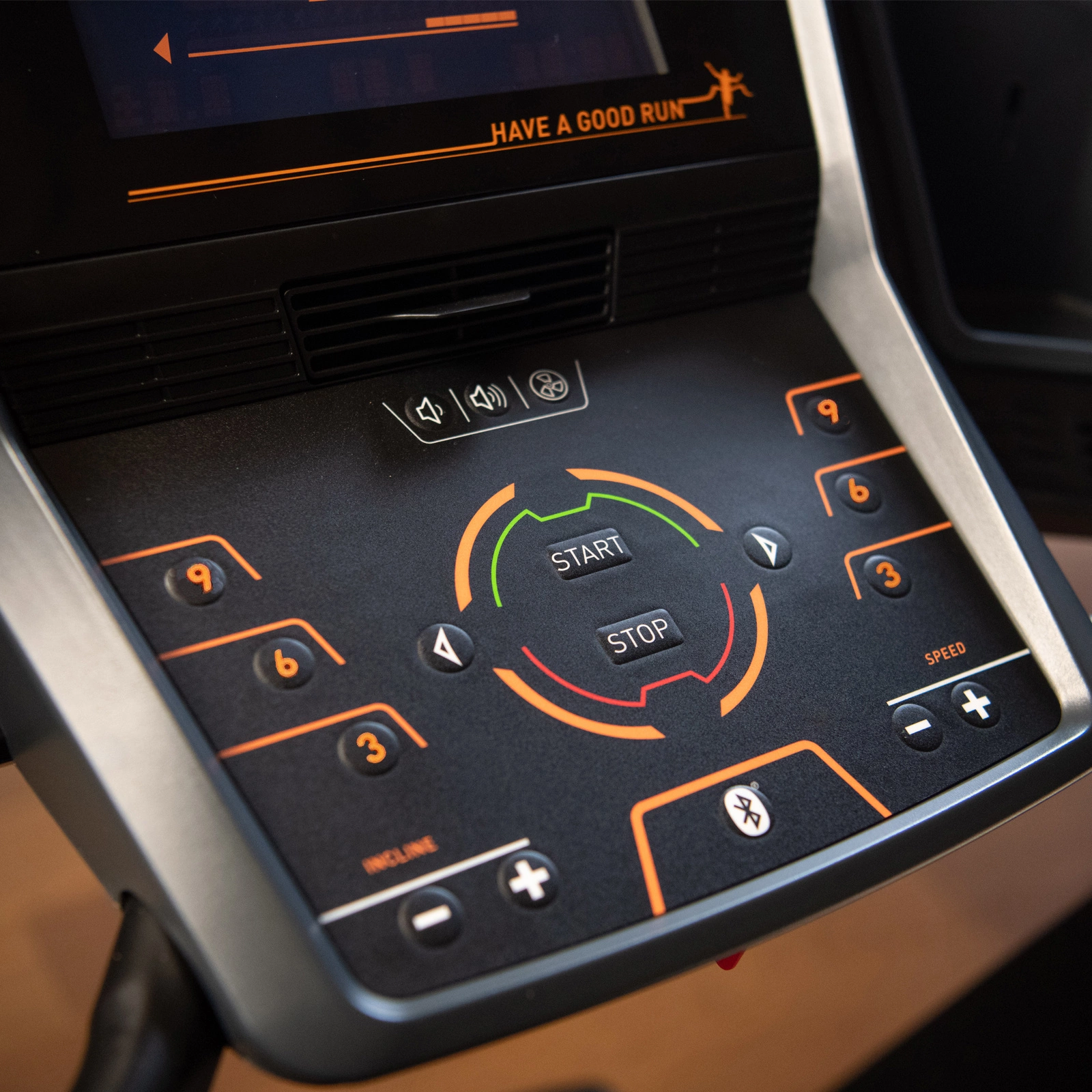 Kettler 03849 Funkcjonalność - pełna kontrola nad treningiem - kettler alpha run 400 3