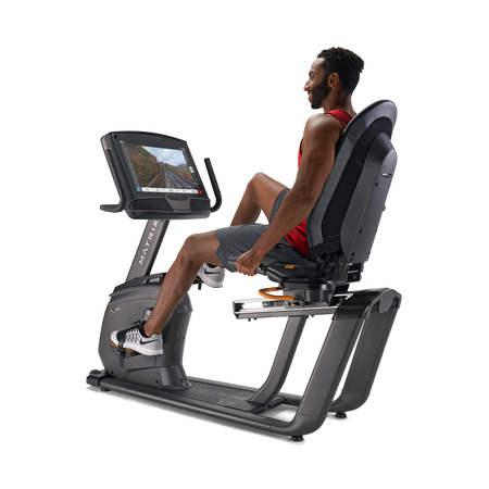 Rower poziomy MATRIX R50 z konsolą XUR