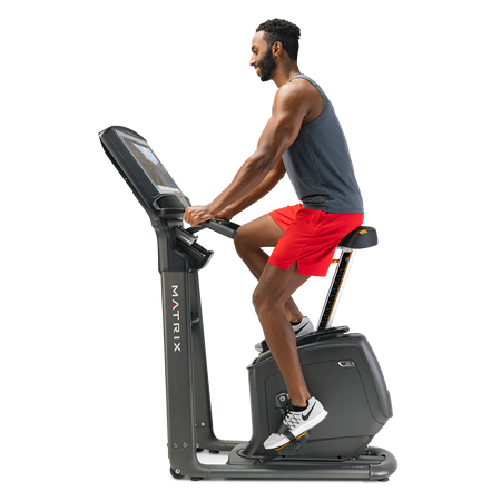 Rower treningowy MATRIX U50 z konsolą XUR