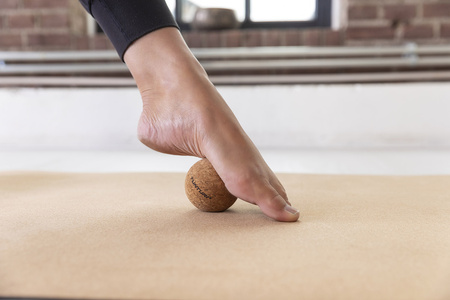 KORKOWE PIŁKI MASUJĄCE TUNTURI